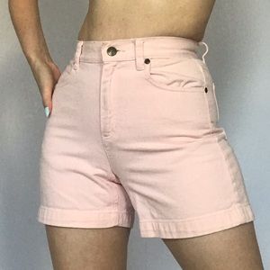 Vintage pastel pink Liz Claiborne shorts 🌸